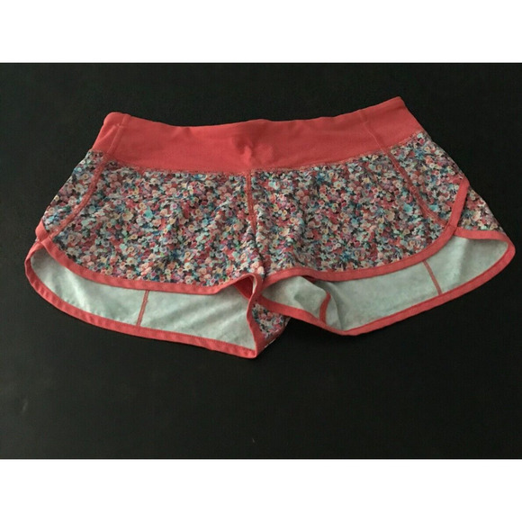 Lululemon Athletica Speed Short *2-Way Stretch Flowabunga Mini Multi - Size 6 - Picture 1 of 9